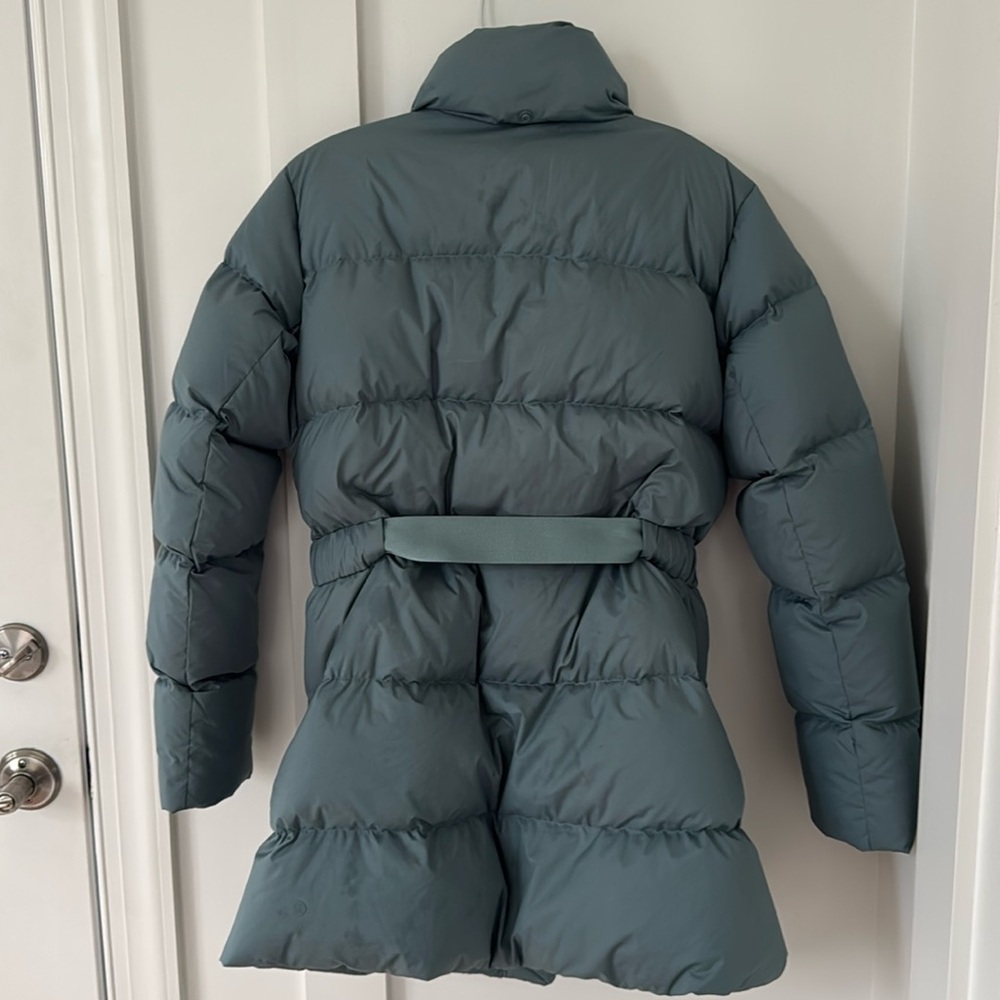 lululemon athletica Green Puffer Jacket - Picture 6 of 12